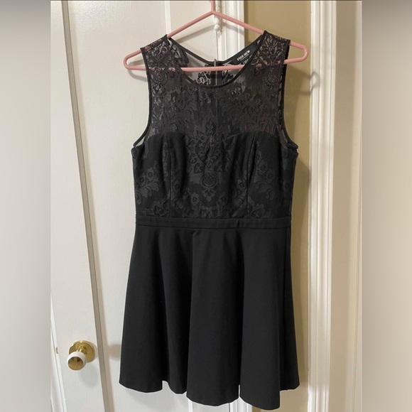 Ever New Black Dress- Host Pick - Picture 1 of 2